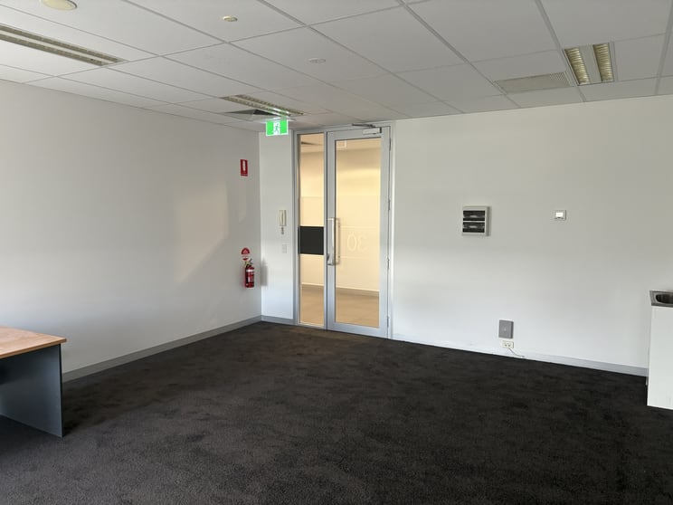 30/296 Bay Road Cheltenham VIC 3192 - Image 3