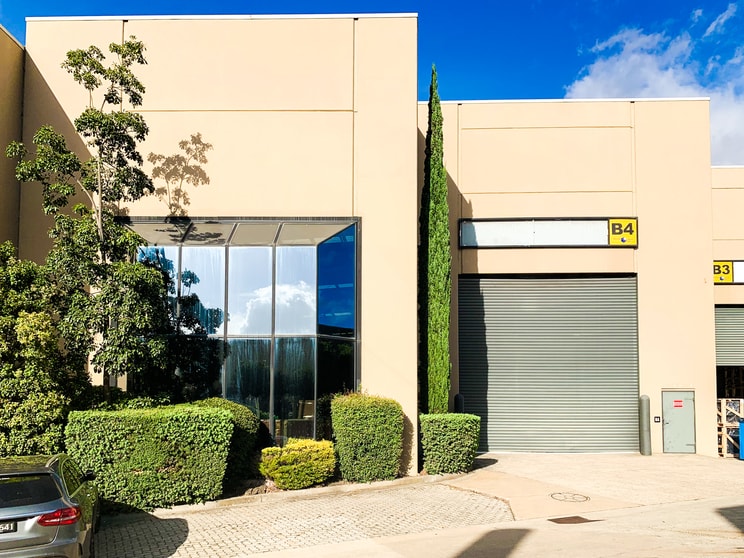 Click to view all images B4/5 Janine Street Scoresby VIC 3179 - Image 1