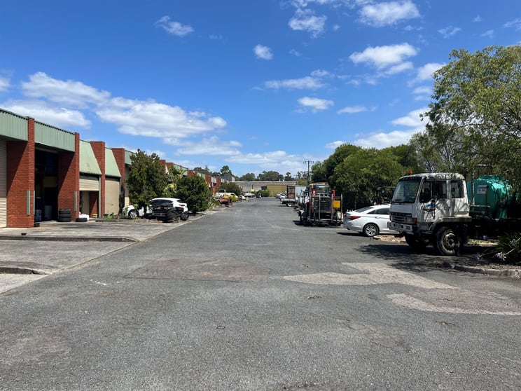24/16 Macquarie Place Boronia VIC 3155 - Image 3