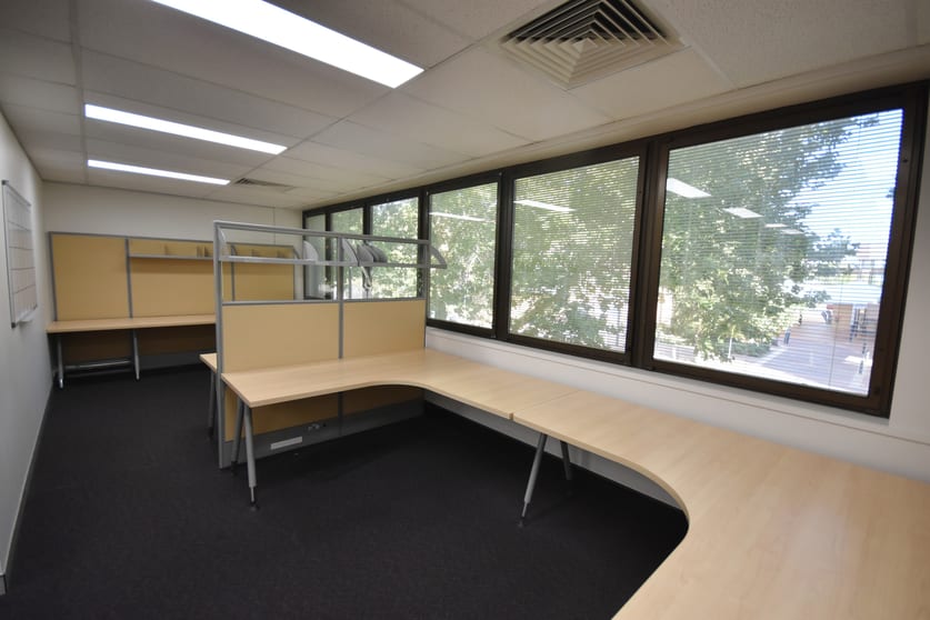 Click to view all images Level 1, 1a/520 Swift Street Albury NSW 2640 - Image 1