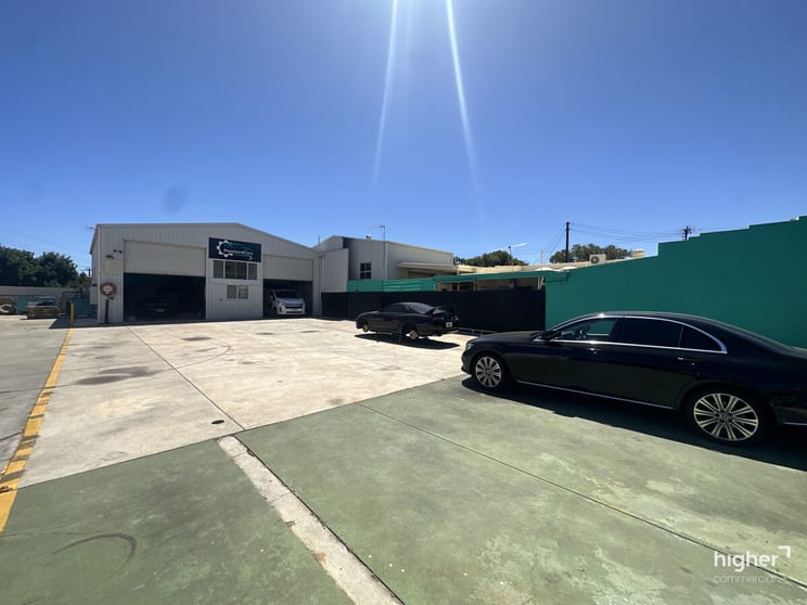Click to view all images 8 Days Road Croydon Park SA 5008 - Image 2