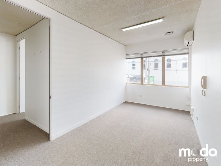 Click to view all images 10/83-87 Main Street Greensborough VIC 3088 - Image 3
