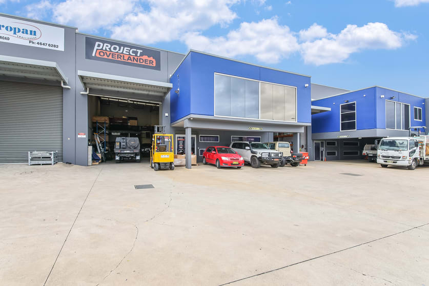 Click to view all images 2/40 Dunn Road Smeaton Grange NSW 2567 - Image 2