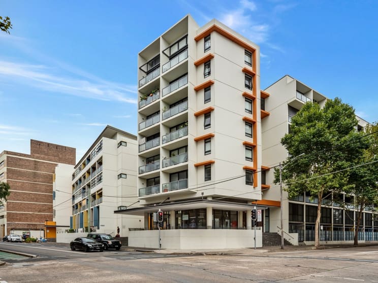 Click to view all images 1/2-6 Mandible Street Alexandria NSW 2015 - Image 1
