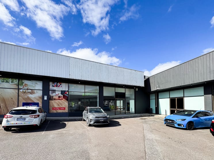 Click to view all images 4A/74 Maroondah Highway Ringwood VIC 3134 - Image 2