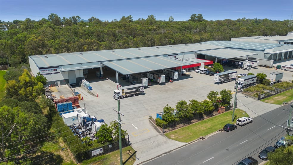 Click to view all images 46-50 Mica Street Carole Park QLD 4300 - Image 2