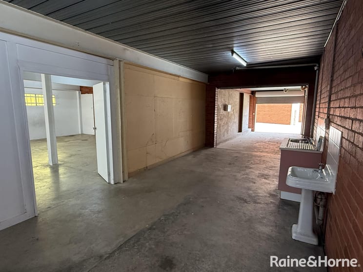 Click to view all images 6A/191-193 Margaret Street Orange NSW 2800 - Image 3