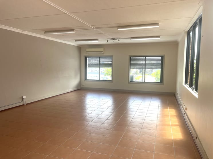 Level 1, 5/113 Scarborough Street Southport QLD 4215 - Image 1
