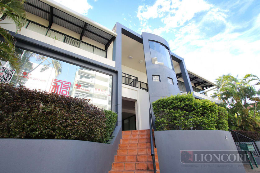 Click to view all images Upper Mount Gravatt QLD 4122 - Image 1