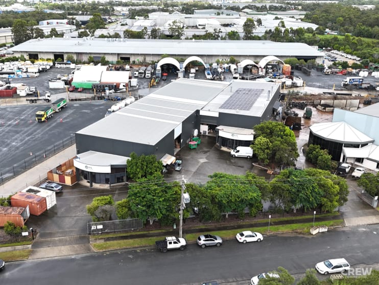 Click to view all images 1 & 2/9 Christensen Road Stapylton QLD 4207 - Image 1