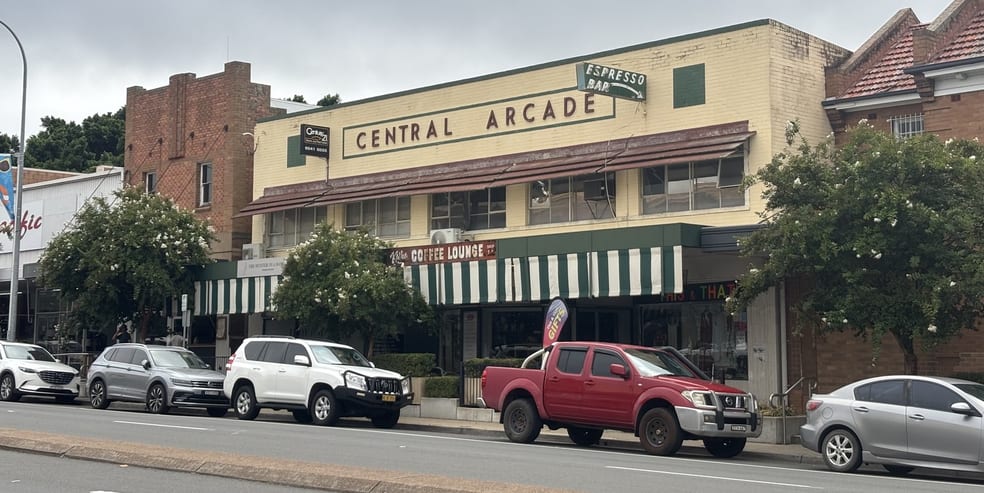 Click to view all images Shop 11/21-29 Bridge Street Muswellbrook NSW 2333 - Image 1