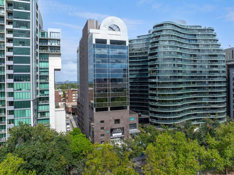 Click to view all images 580 St Kilda Road Melbourne VIC 3004 - Image 1