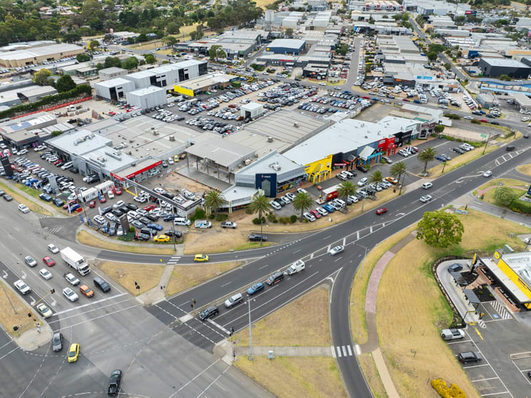 Click to view all images 1/1-13 Mornington-Tyabb Road Mornington VIC 3931 - Image 3