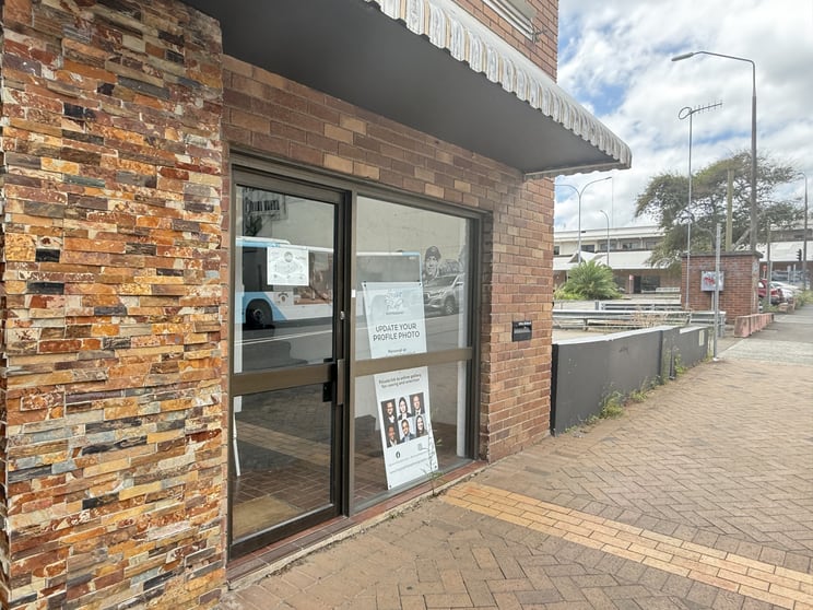 Suite 3/250 Mann Street Gosford NSW 2250 - Image 2