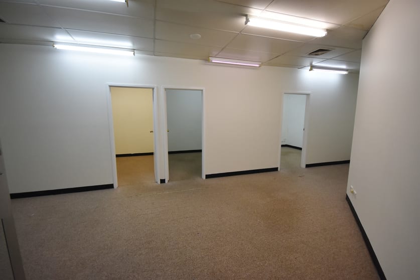 Click to view all images Level 1/109-121 Sanger Street Corowa NSW 2646 - Image 3