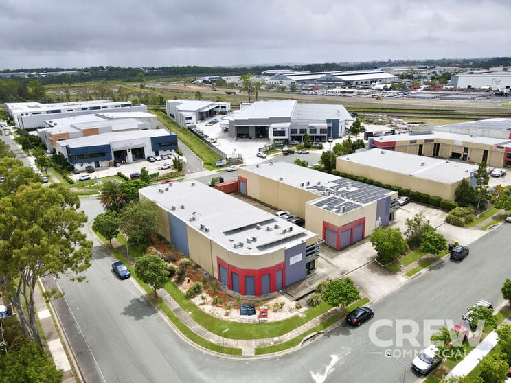 Click to view all images 8/2 Gateway Court Coomera QLD 4209 - Image 1