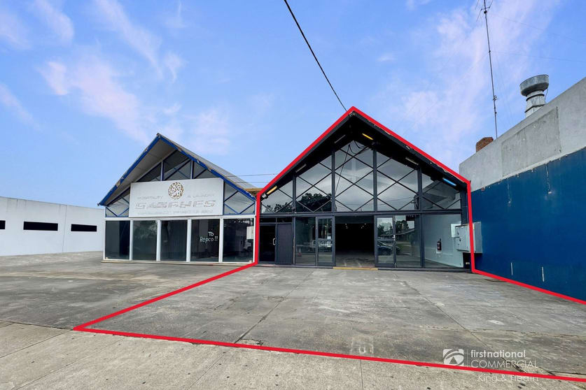 Click to view all images 227 Main Street Bairnsdale VIC 3875 - Image 1
