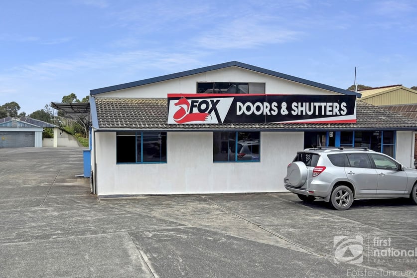 Click to view all images 1/72 Kularoo Drive Forster NSW 2428 - Image 1