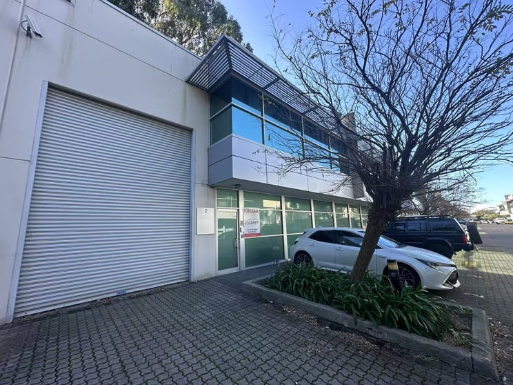 Click to view all images 2/10-18 Ocean Street Botany NSW 2019 - Image 2