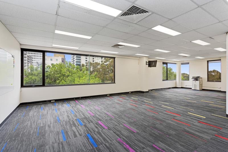Click to view all images 306/620 St Kilda Road Melbourne VIC 3004 - Image 2