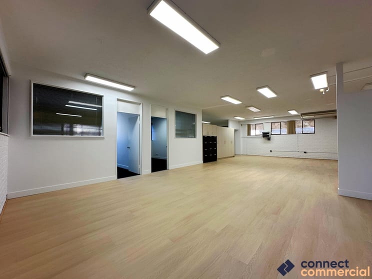1/153 Cotlew Street Ashmore QLD 4214 - Image 3