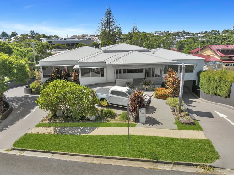 Click to view all images 45 Calton Terrace Gympie QLD 4570 - Image 1