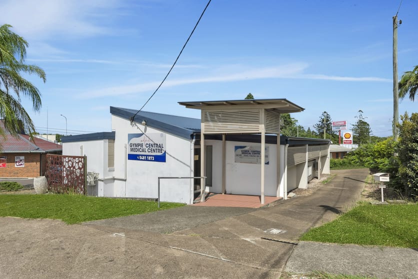 Click to view all images 35 Excelsior Road Gympie QLD 4570 - Image 2