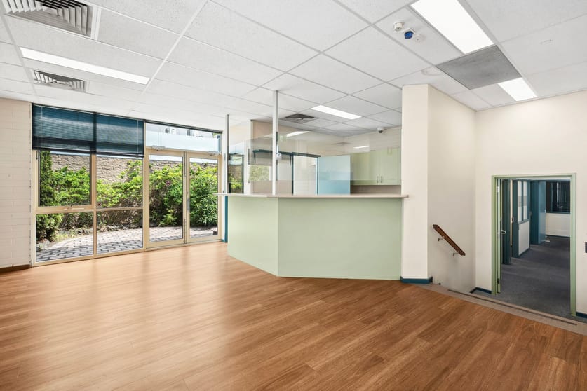 Click to view all images 26-28 Bellerine Street Geelong VIC 3220 - Image 3