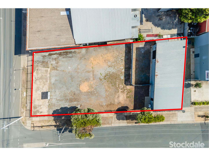 Click to view all images 93 Archer Street Shepparton VIC 3630 - Image 2