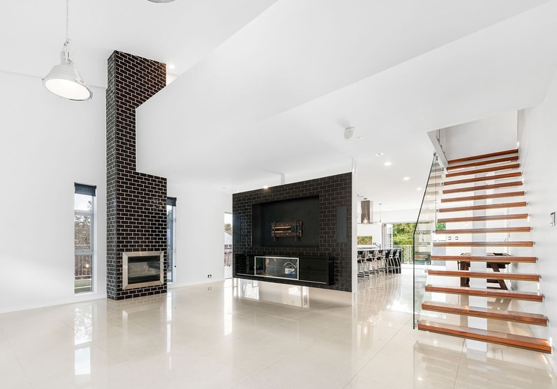 Click to view all images 72 Eureka Street Kelvin Grove QLD 4059 - Image 2