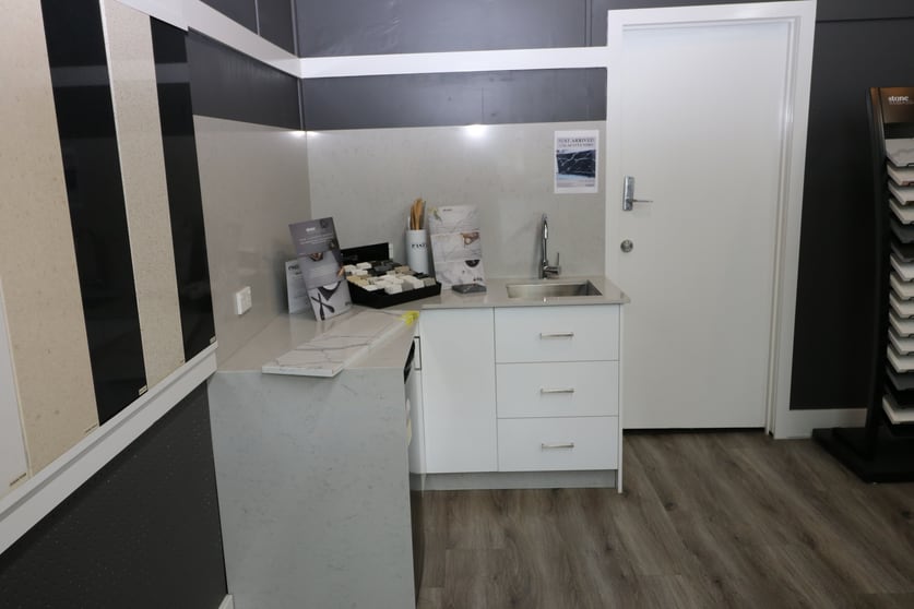 203 Melbourne Road Rippleside VIC 3215 - Image 3