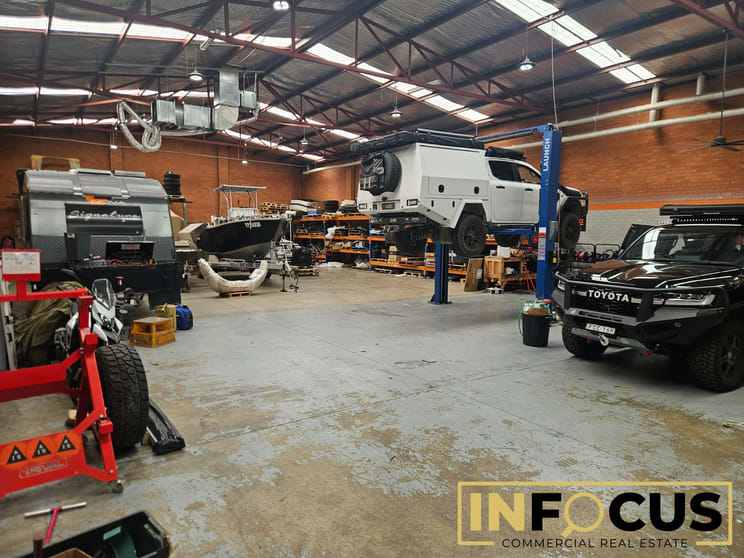 Click to view all images Emu Plains NSW 2750 - Image 1