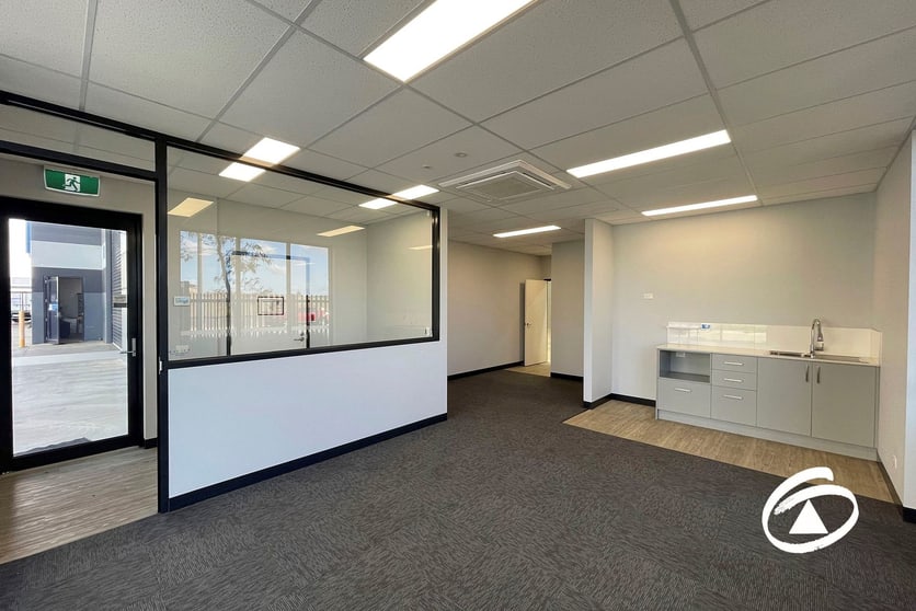Click to view all images 1/14 Rainier Crescent Clyde North VIC 3978 - Image 3