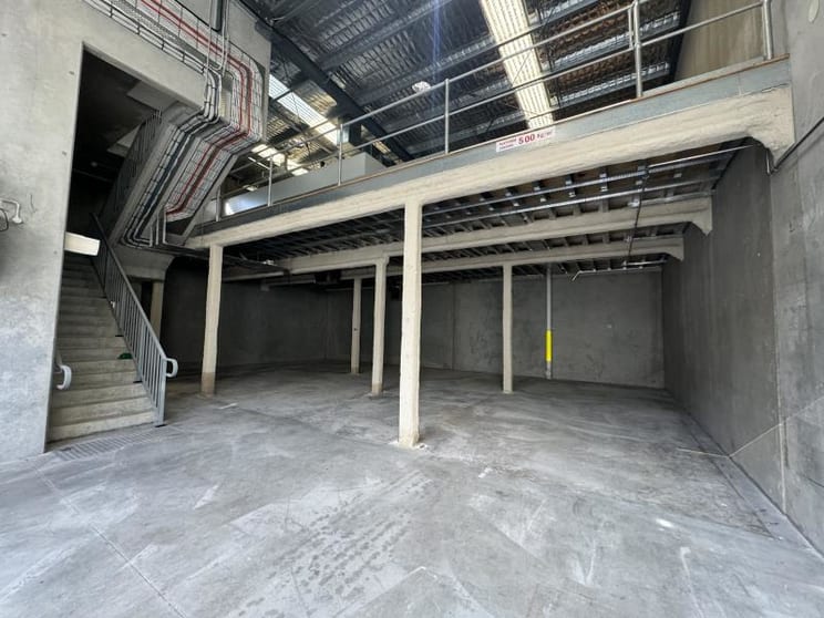 Click to view all images Unit 4/27 Rose Crescent Auburn NSW 2144 - Image 3