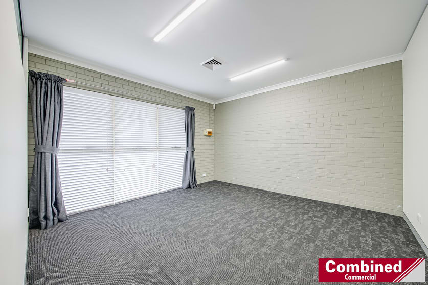 Click to view all images 7/16 Hill Street Camden NSW 2570 - Image 2