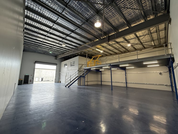 Click to view all images 3/22-24 French Avenue Brendale QLD 4500 - Image 2