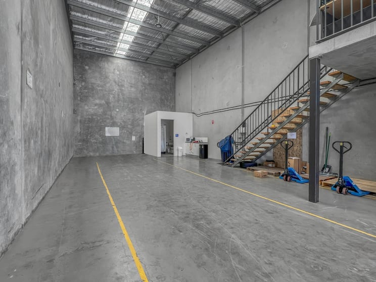 Click to view all images 5/18 Hancock Way Baringa QLD 4551 - Image 1