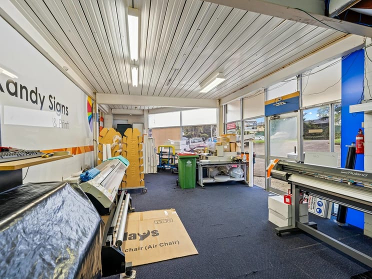 Click to view all images 4/17-19 Watland Street Springwood QLD 4127 - Image 3