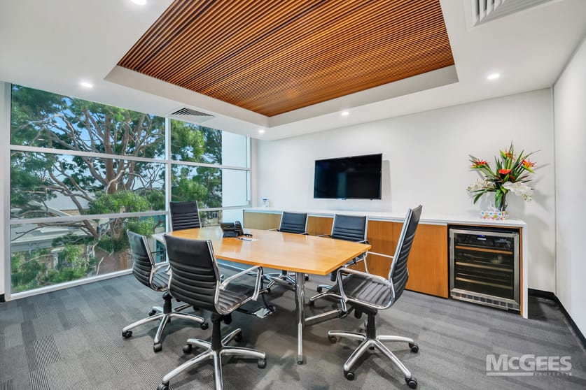 Click to view all images 187A Henley Beach Road Mile End SA 5031 - Image 3