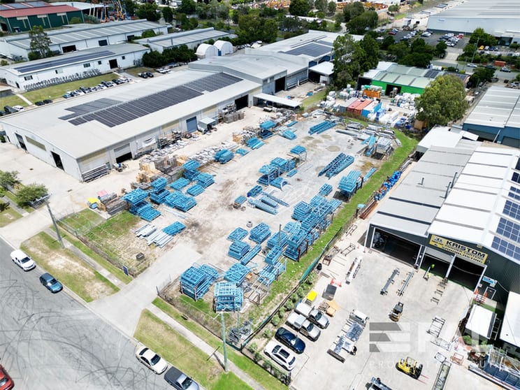 Click to view all images 142 Magnesium Drive Crestmead QLD 4132 - Image 1