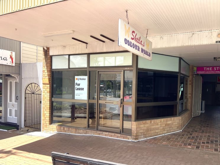Click to view all images 1/49 Drayton Street Nanango QLD 4615 - Image 1