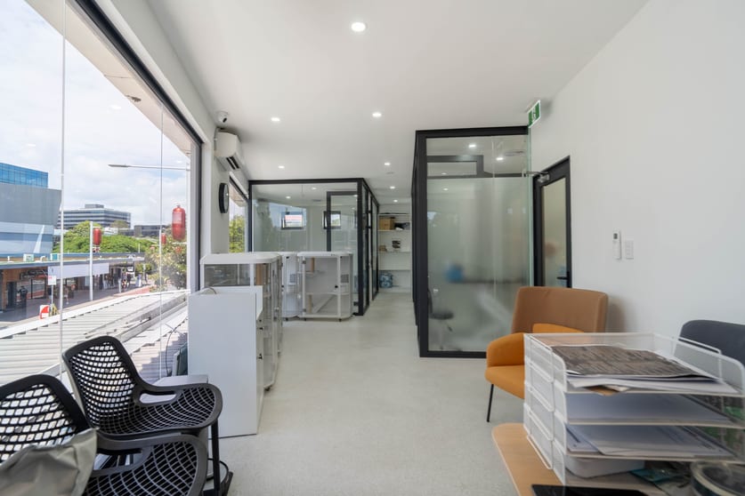 1B/2 Davenport St Southport QLD 4215 - Image 2