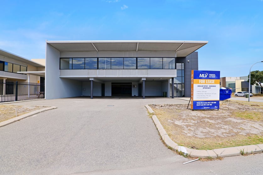 Click to view all images 7 Chullora Bend Jandakot WA 6164 - Image 2