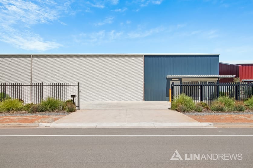 Click to view all images 53 West Avenue Edinburgh SA 5111 - Image 1