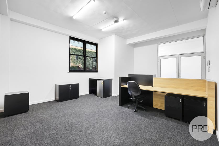 Click to view all images Ground Floor Suite 4, 179 Marius Street Tamworth NSW 2340 - Image 1