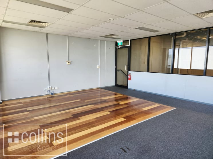Click to view all images 16 Deans Court Dandenong VIC 3175 - Image 3