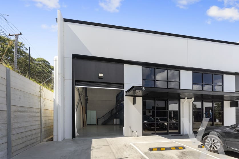 18/2 Templar Place Bennetts Green NSW 2290 - Image 1