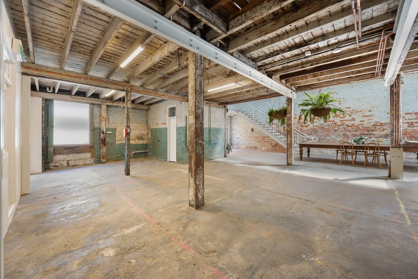 Click to view all images 10 Wigton Place Ballarat Central VIC 3350 - Image 3