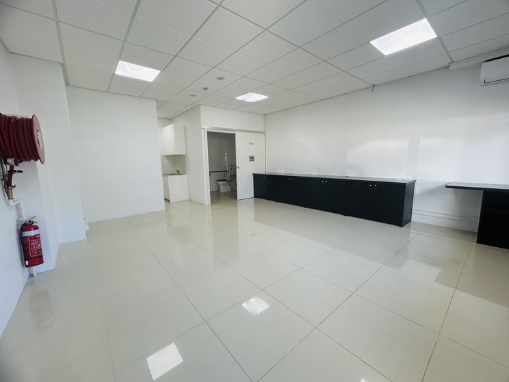 Click to view all images 2/96 Columbine Ave Punchbowl NSW 2196 - Image 3