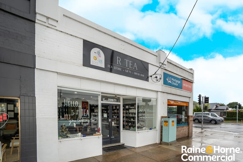 Click to view all images 231B Edward Street Wagga Wagga NSW 2650 - Image 1